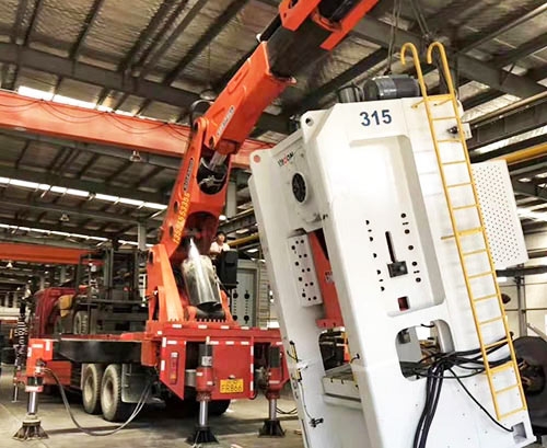 榕城提升工作效率，选择优质折臂吊租赁服务