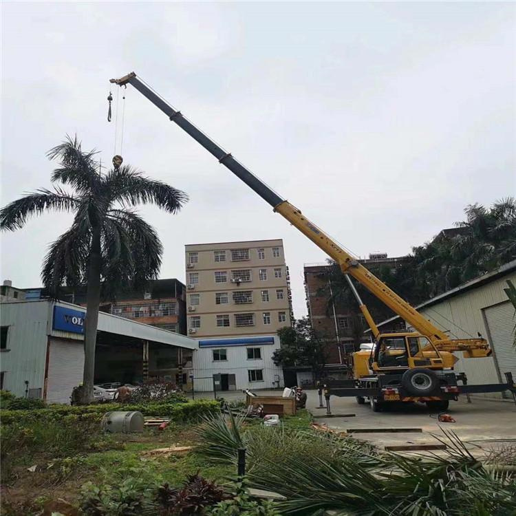 榕城12吨吊车出租一天的收费标准是什么